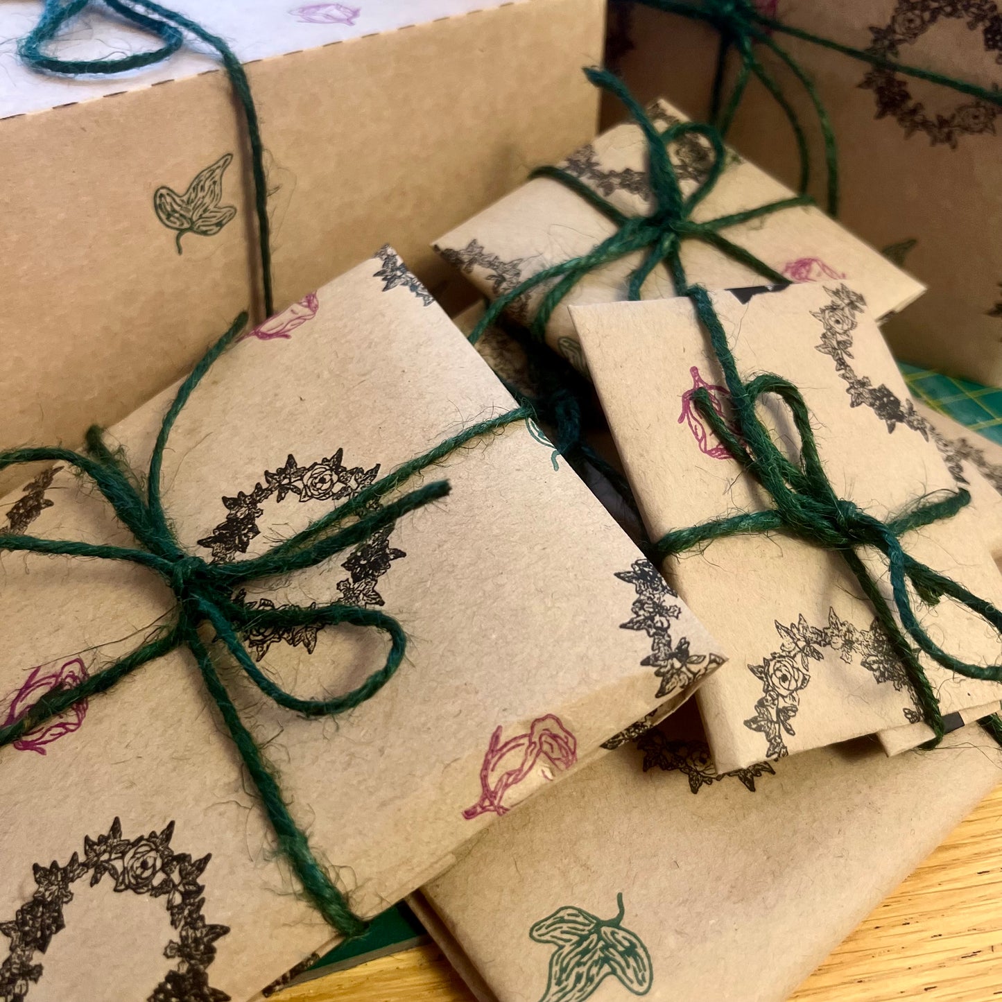 Ivy Botanical Stamp | Eco-Friendly Rubber Stamp for Scrapbooking, Card Making & DIY Crafts
