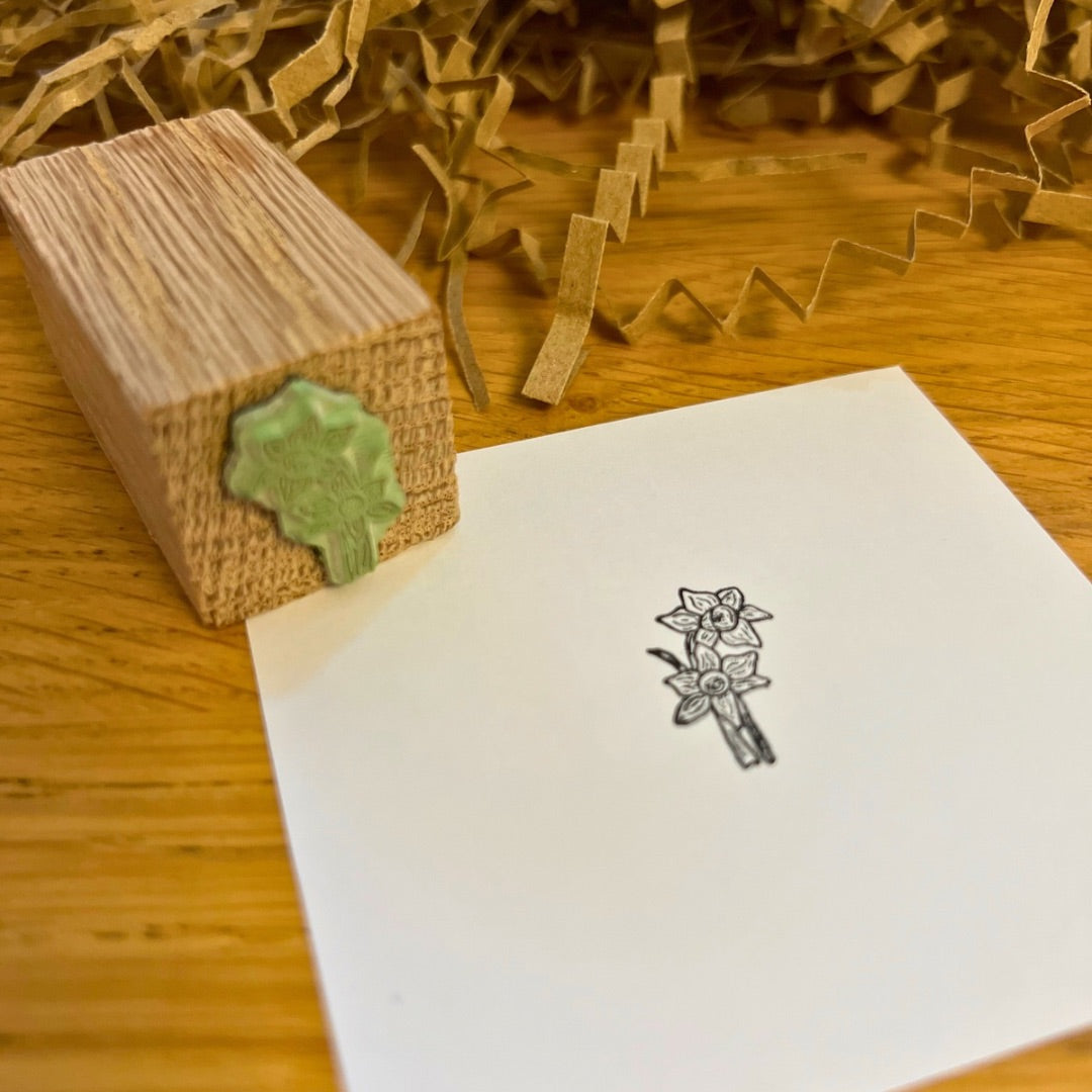 Daffodil Botanical Stamp | Eco-Friendly Rubber Stamp for Scrapbooking, Card Making & DIY Crafts