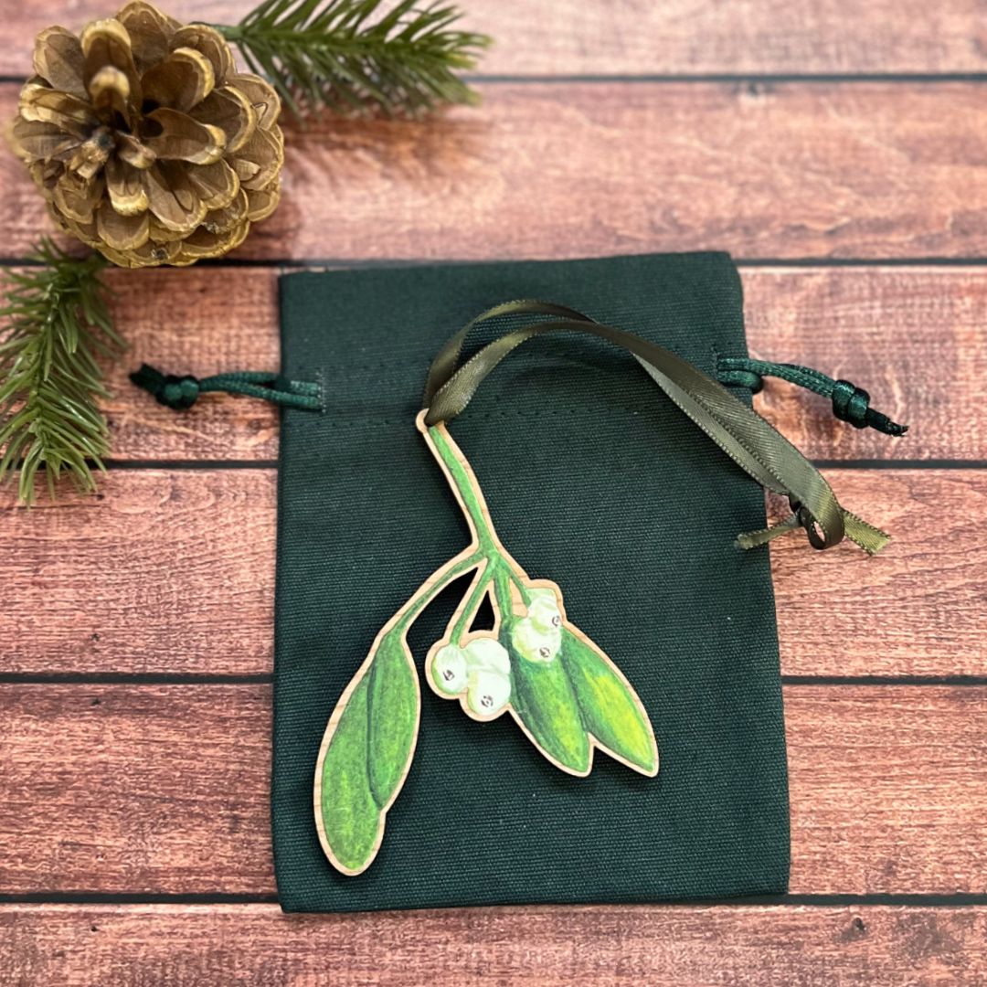 Luxury Handmade Mistletoe Wooden Decoration | Eco-Friendly Christmas Ornament