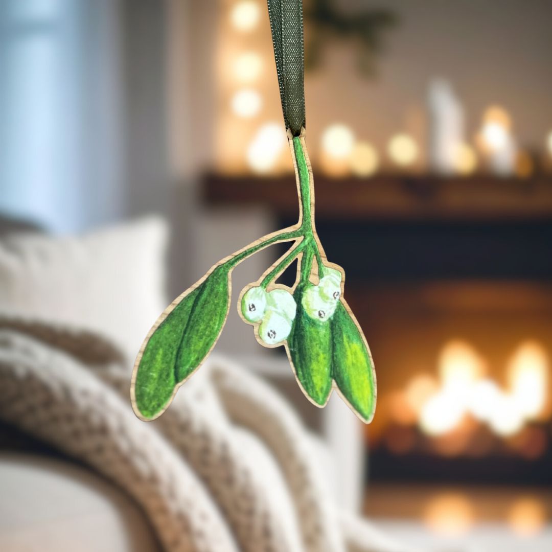 Luxury Handmade Mistletoe Wooden Decoration | Eco-Friendly Christmas Ornament
