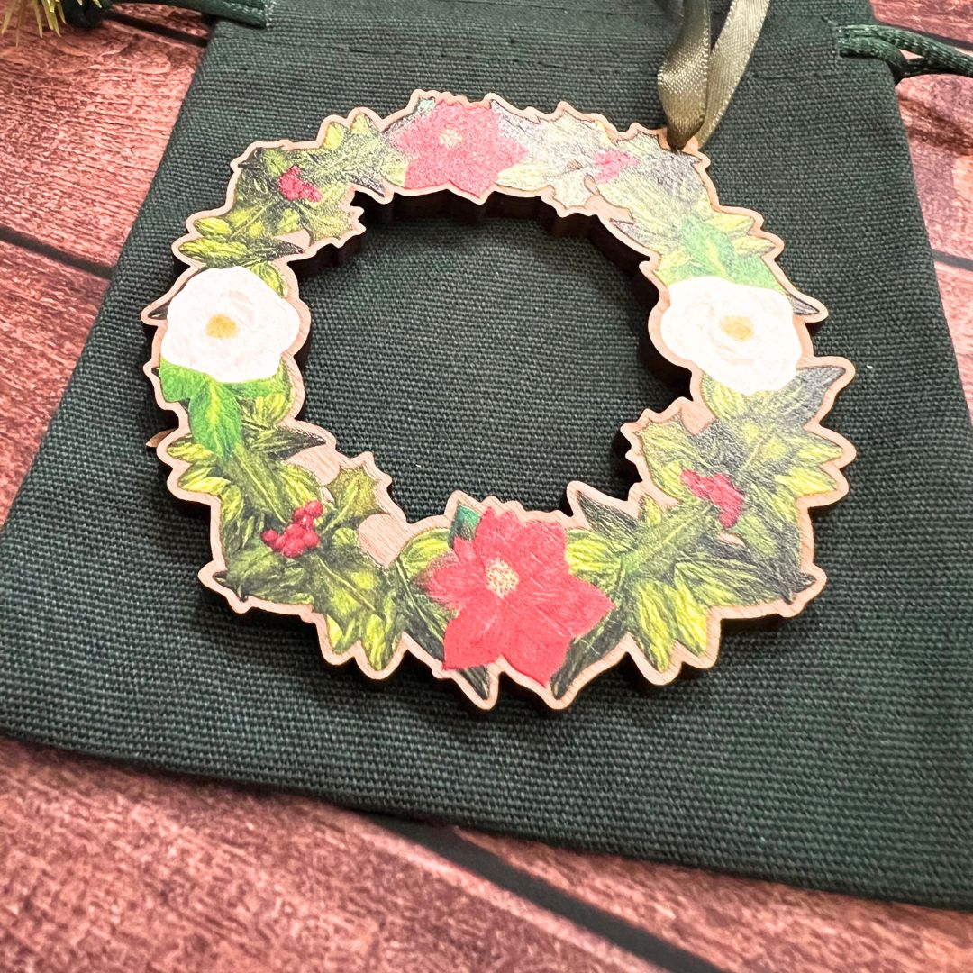 Luxury Winter Wreath Wooden Decoration | Eco-Friendly Handmade Christmas Ornament