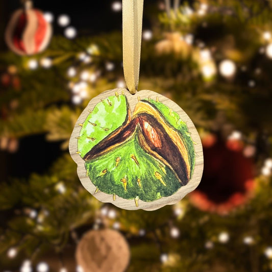 Luxury Handmade Conker Wooden Decoration | Eco-Friendly Woodland Ornament
