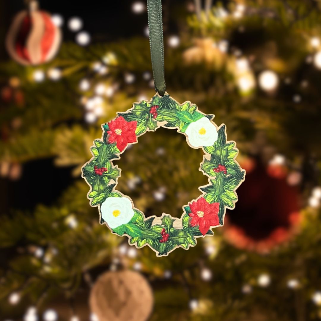 Luxury Winter Wreath Wooden Decoration | Eco-Friendly Handmade Christmas Ornament