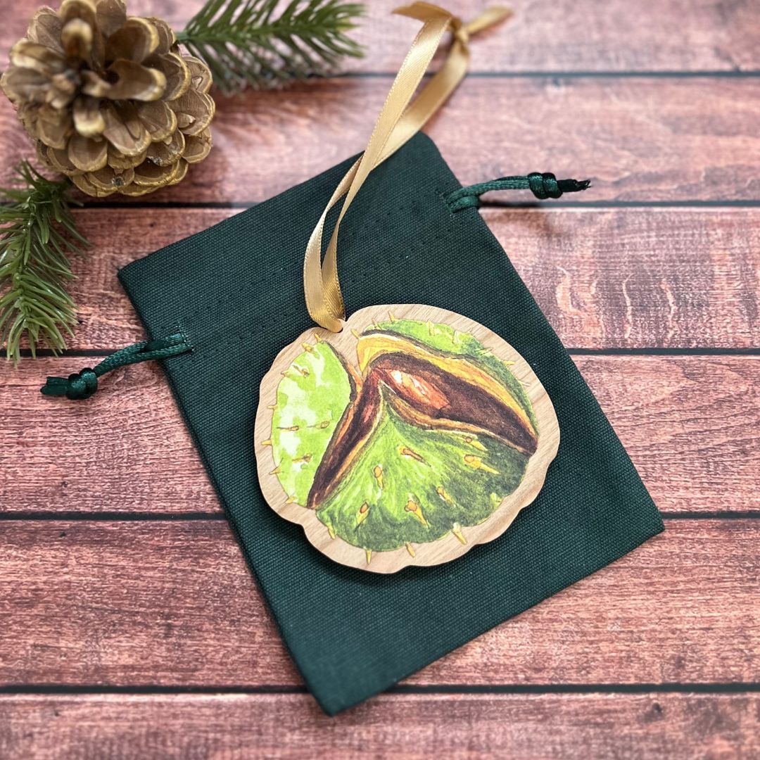 Luxury Handmade Conker Wooden Decoration | Eco-Friendly Woodland Ornament