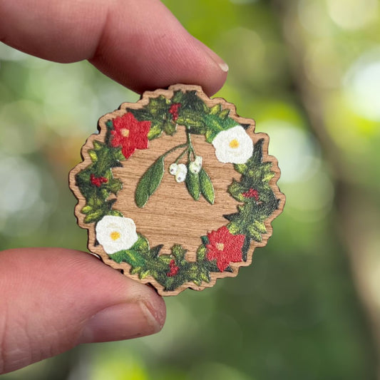 Luxury Handmade Winter Wreath Wooden Pin | Eco-Friendly & Elegant